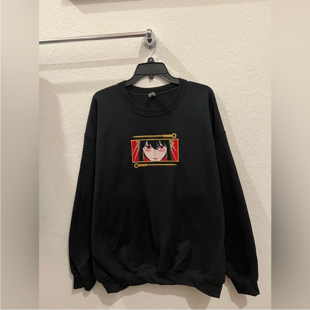 Yor Forger Box Logo Black Sweatshirt - Picture 4 of 4